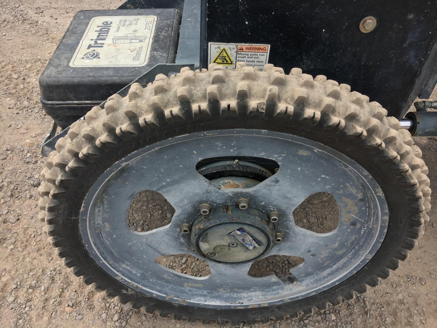 ./imagenes/INVOICE/2019/16752/NIVELADORA LASER SOMERO_ POWER RAKE (6).JPG